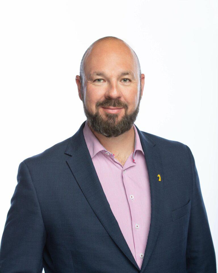 Brad adj Web 1 scaled 1 768x960